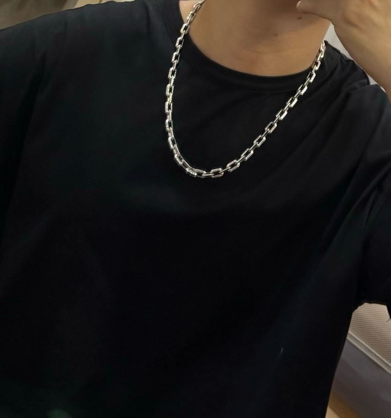 chr1st1an D10r necklaces